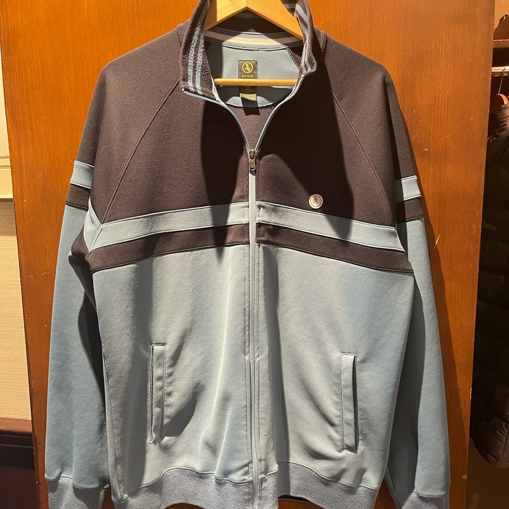 Men’s xxl lightweight tracksuit jacket.
